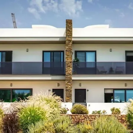 Bonjour House - Sea View & Pool And Garden & Bbq Albufeira