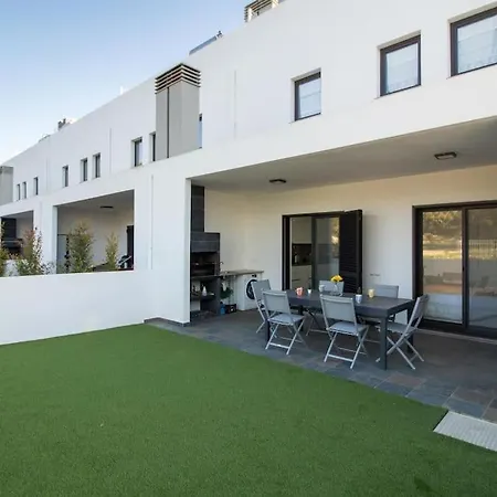 Bonjour House - Sea View & Pool And Garden & Bbq *