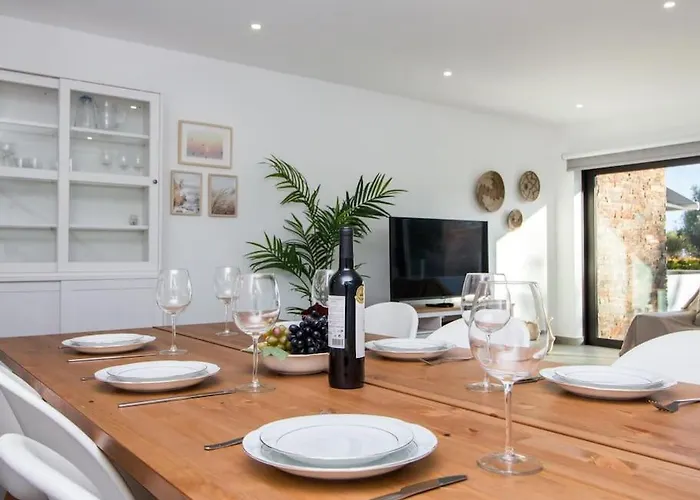 فيلة Bonjour House By Ici Algarve *