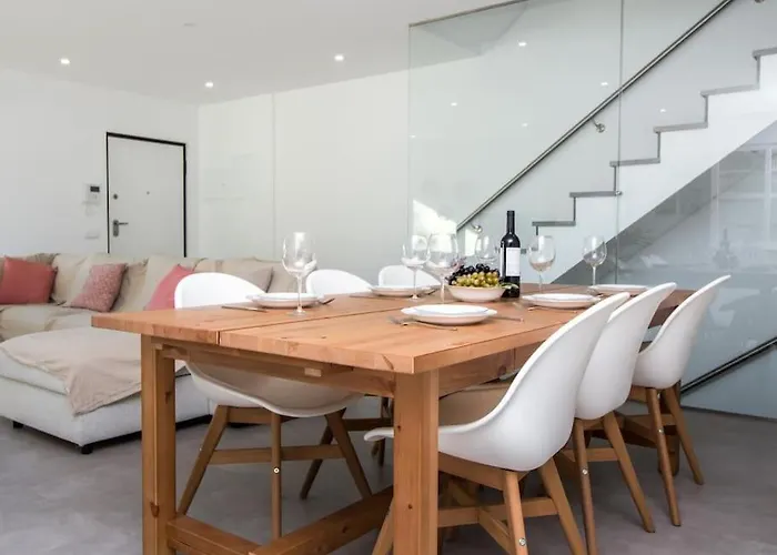 Bonjour House By Ici Algarve فيلة *